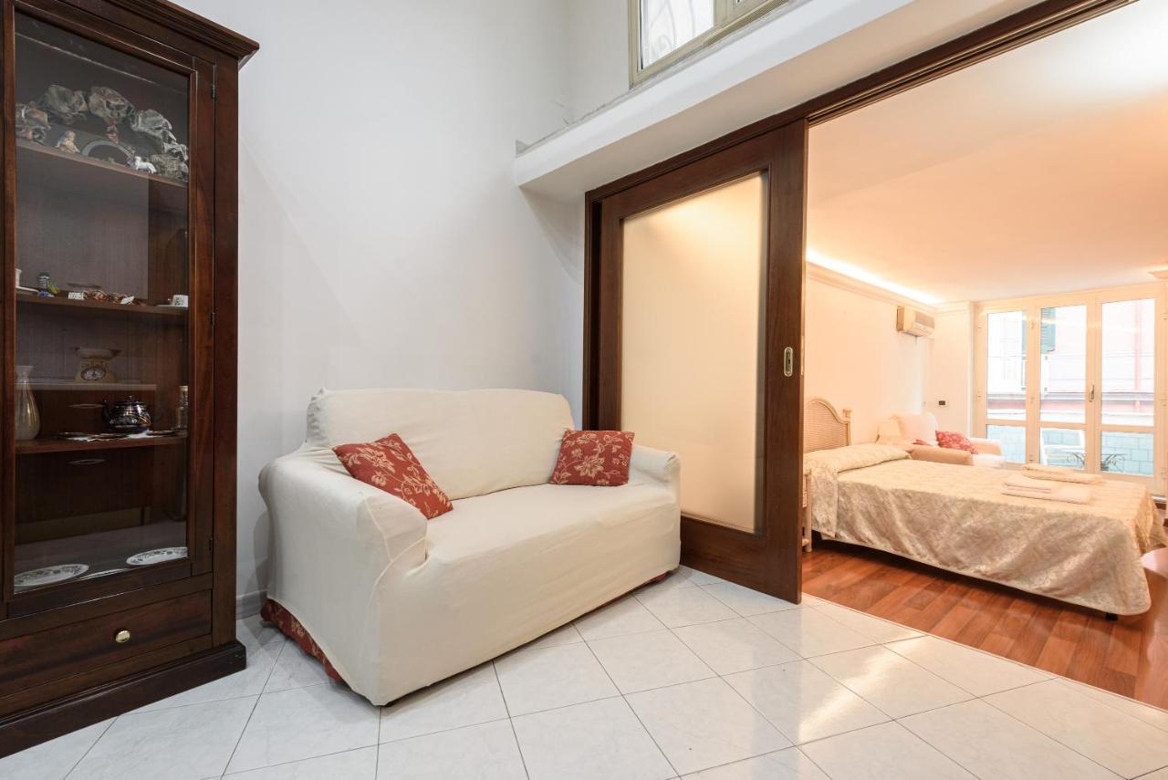 Via Avvocata 25 Apartment เนเปิลส์ ภายนอก รูปภาพ